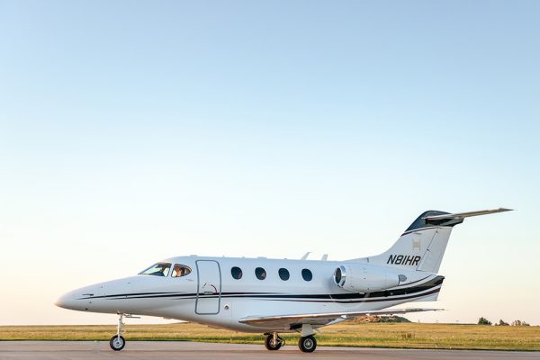 N81HR Premier 1A-18_cmp