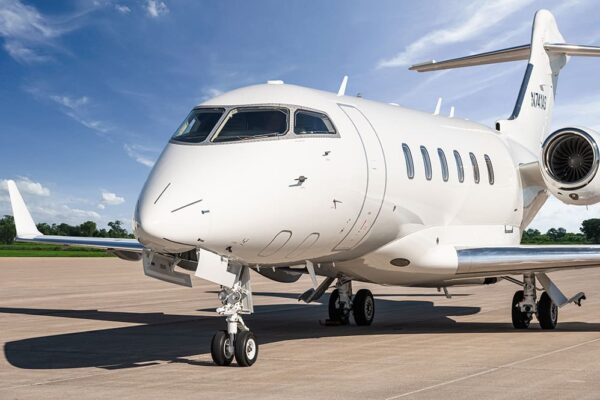 Challenger 3500 - N741AS-48