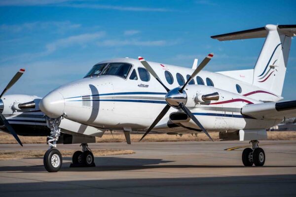KingAir300-FA-142_009-Edit