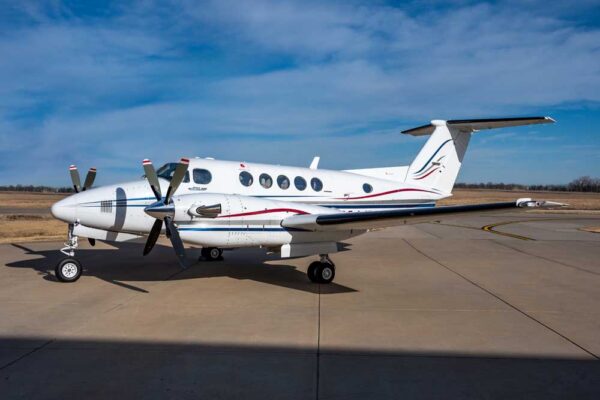 KingAir300-FA-142_019-Edit