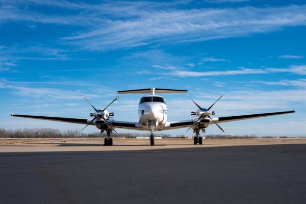 KingAir300-FA-142_023-Edit